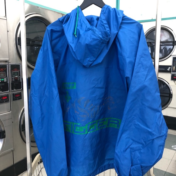 Tiger jacket/ windbreaker - Picture 3 of 3